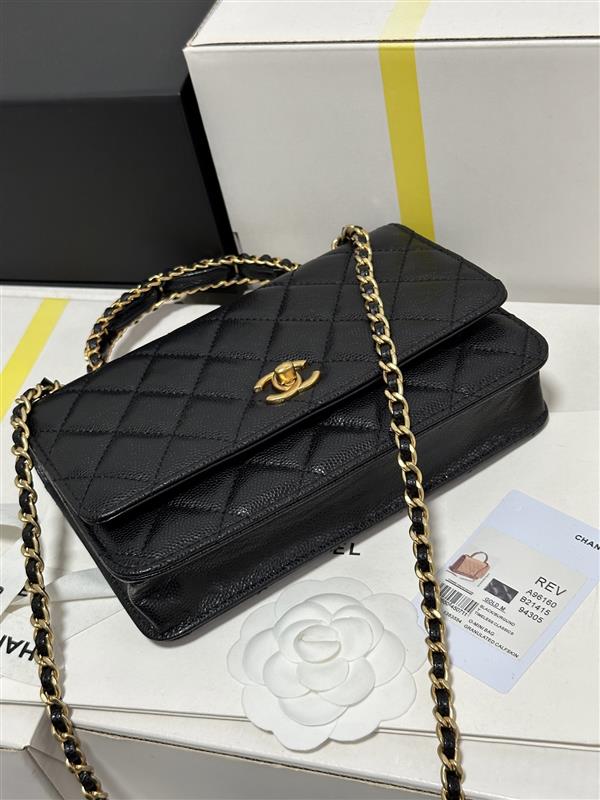 2026127205142646 700